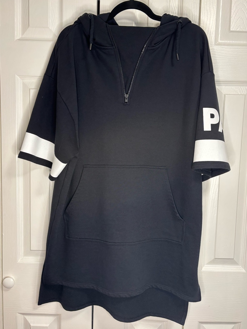 Ivy Park Oversized Hoodie Dress / Size L